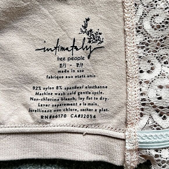 NWOT Free People Seamless & Lace Bandeau Bra Wear 2 Ways Blush Pink XS/S - Picture 6 of 9